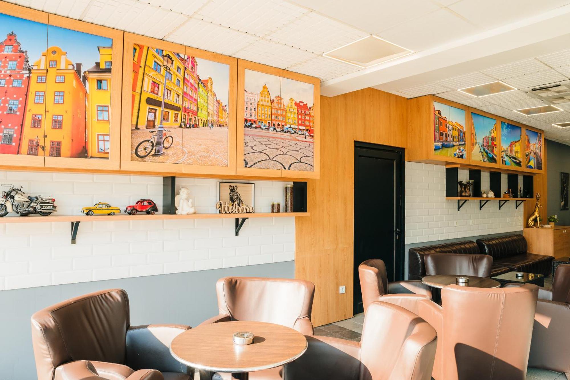 Hotel Ihtiman Eksteriør bilde